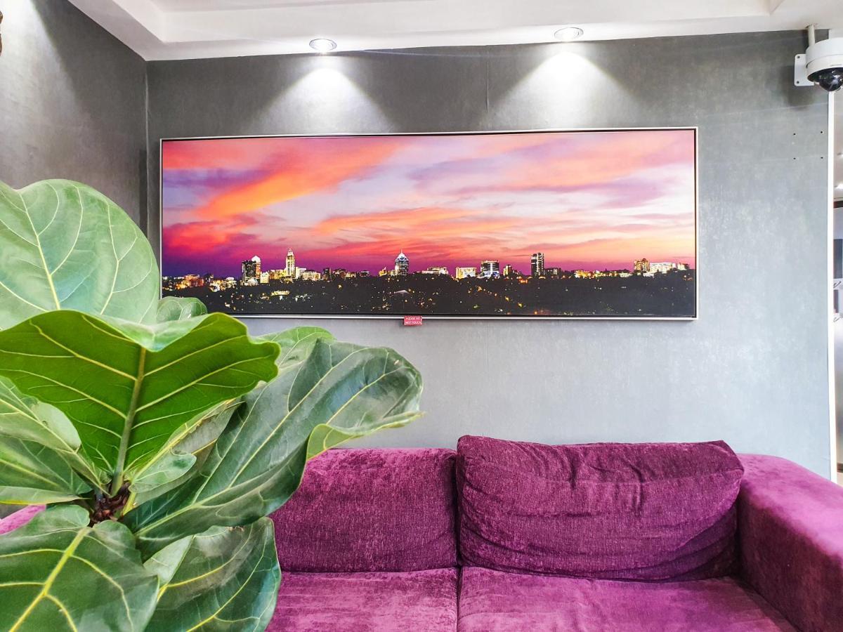 Westpoint Sandton Skyline Apartment Йоханесбург Екстериор снимка